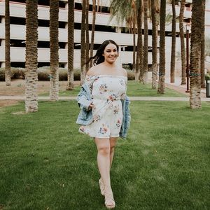 Meet your Posher, Odalys